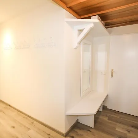 63 - 18 * Konigsleiten