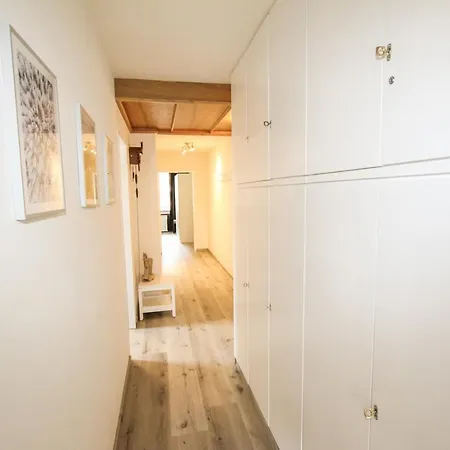 Ferienwohnung Koenigsleiten 63 - Top 18 Apartment